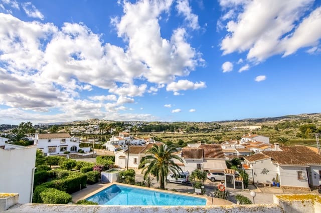 5 chambre Villa/Maison à vendre à Casco Urbano, Teulada-Moraira avec piscine - 475 000 € (Ref: 9385457)
