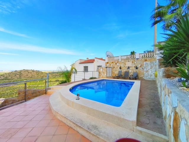 4 Zimmer Villa zu verkaufen in Oliva mit Pool - 495.000 € (Ref: 9385458)