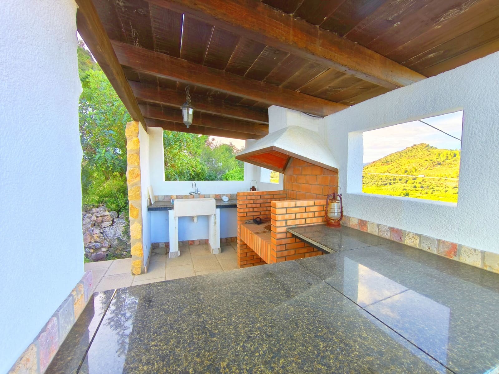 4 Zimmer Villa zu verkaufen in Oliva mit Pool - 495.000 € (Ref: 9385458)