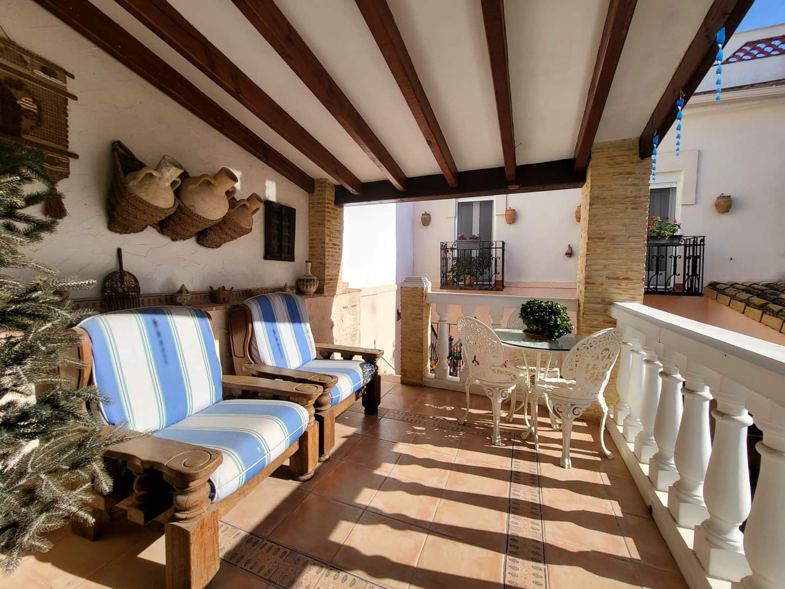 4 bedroom Townhouse for sale in Almoines with pool - € 320,000 (Ref: 9387804)