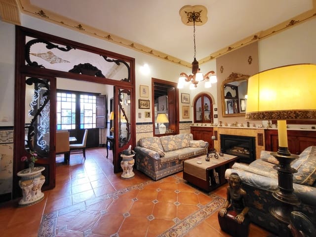 4 bedroom Townhouse for sale in Almoines with pool - € 320,000 (Ref: 9387804)