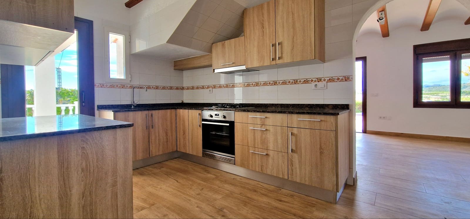 3 soveværelse Villa til leje i Teulada - € 1.650 (Ref: 9395909)