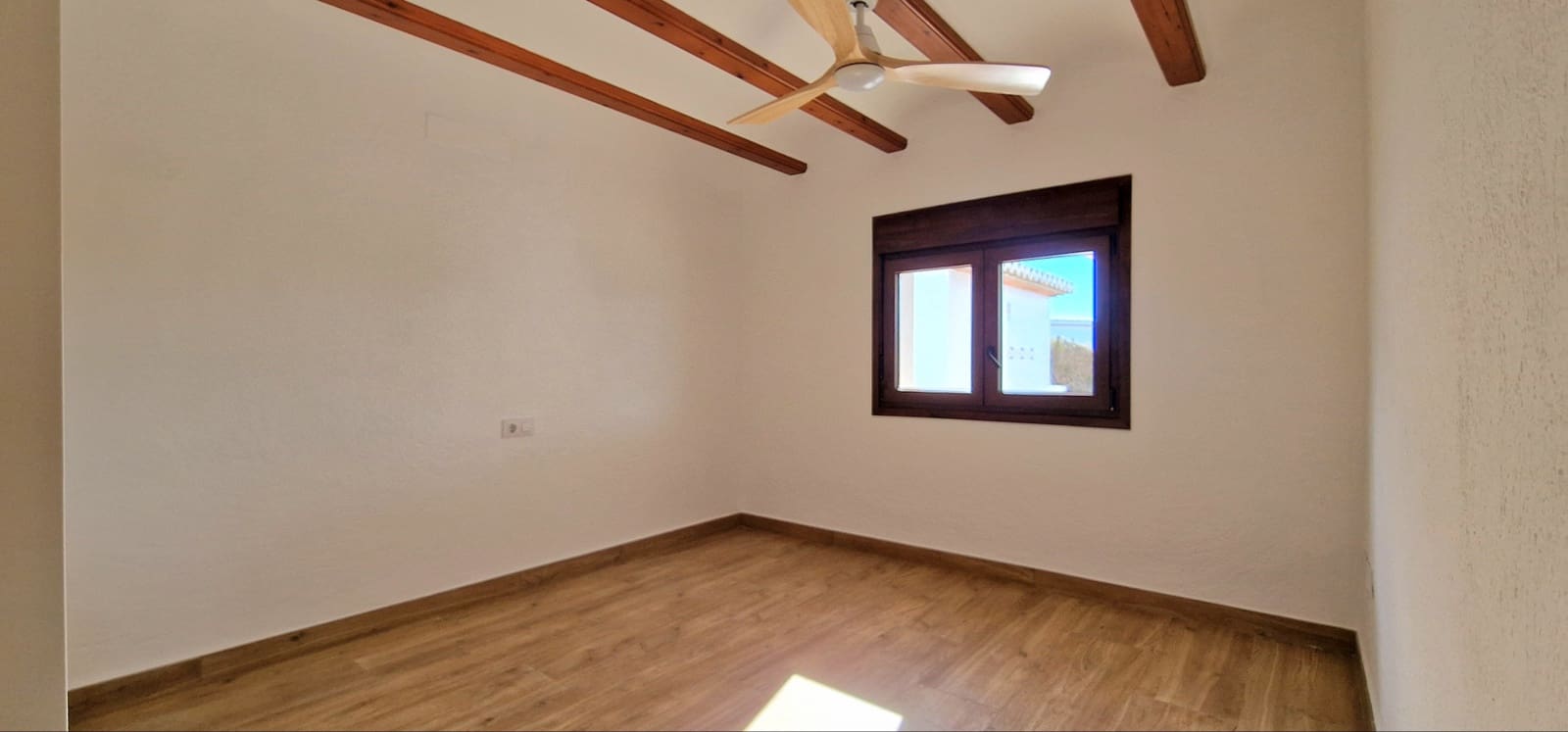 3 soveværelse Villa til leje i Teulada - € 1.650 (Ref: 9395909)