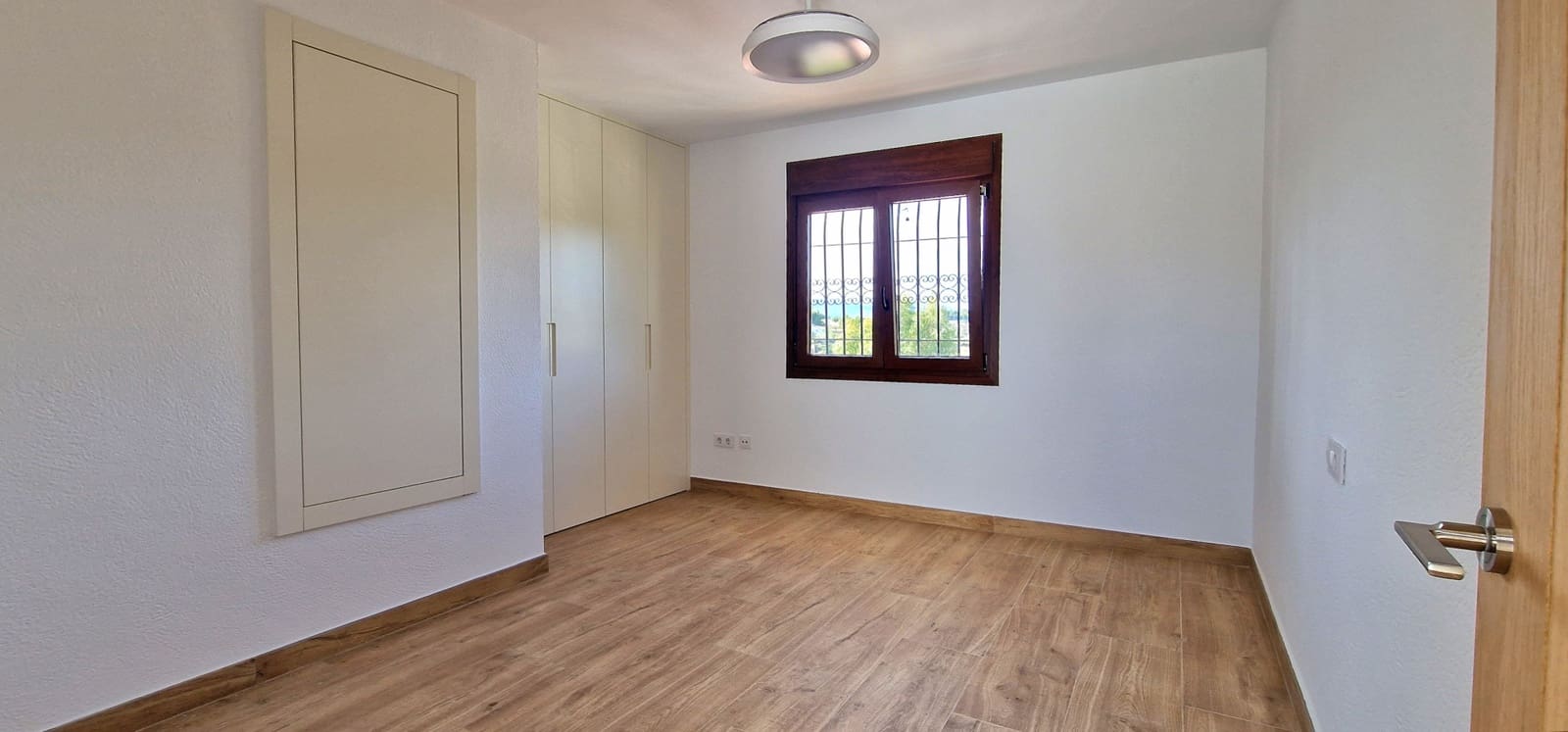 3 soveværelse Villa til leje i Teulada - € 1.650 (Ref: 9395909)