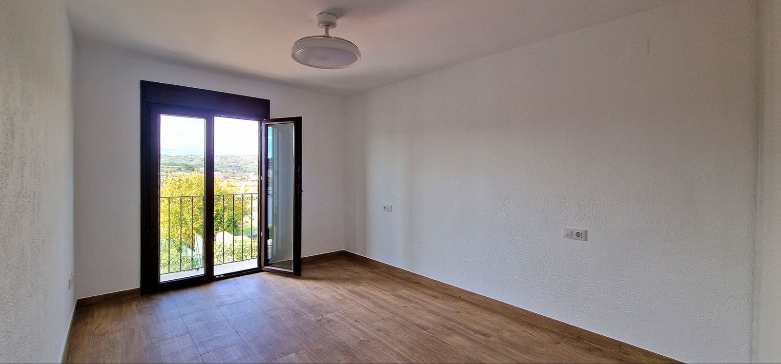 3 soveværelse Villa til leje i Teulada - € 1.650 (Ref: 9395909)