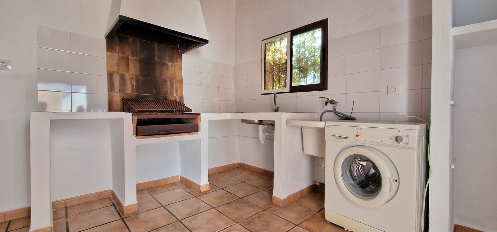 3 soveværelse Villa til leje i Teulada - € 1.650 (Ref: 9395909)