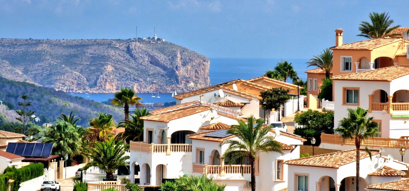 3 slaapkamer Halfvrijstaande villa te koop in Benitachell / Benitatxell met zwembad - € 345.000 (Ref: 9400793)