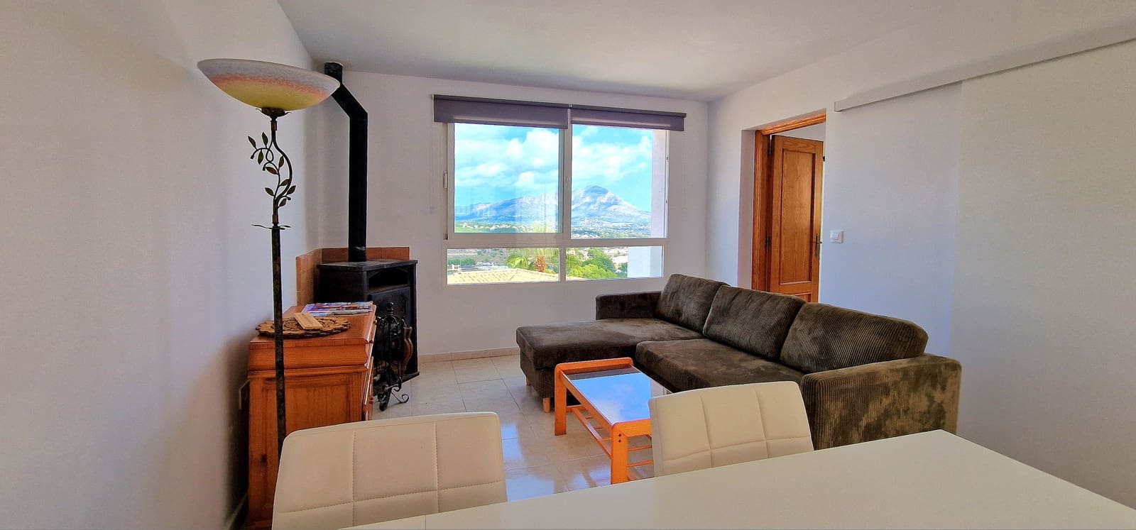 3 soveværelse Semi-Rækkehus til leje i Benitachell / Benitatxell med swimmingpool - € 1.350 (Ref: 9400794)