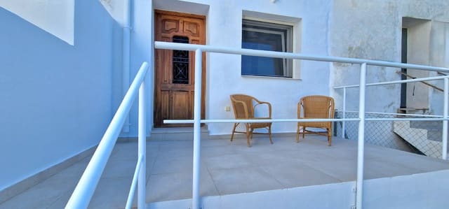 5 soverom Hus til salgs i Teulada Pueblo, Teulada-Moraira - € 380 000 (Ref: 9410887)