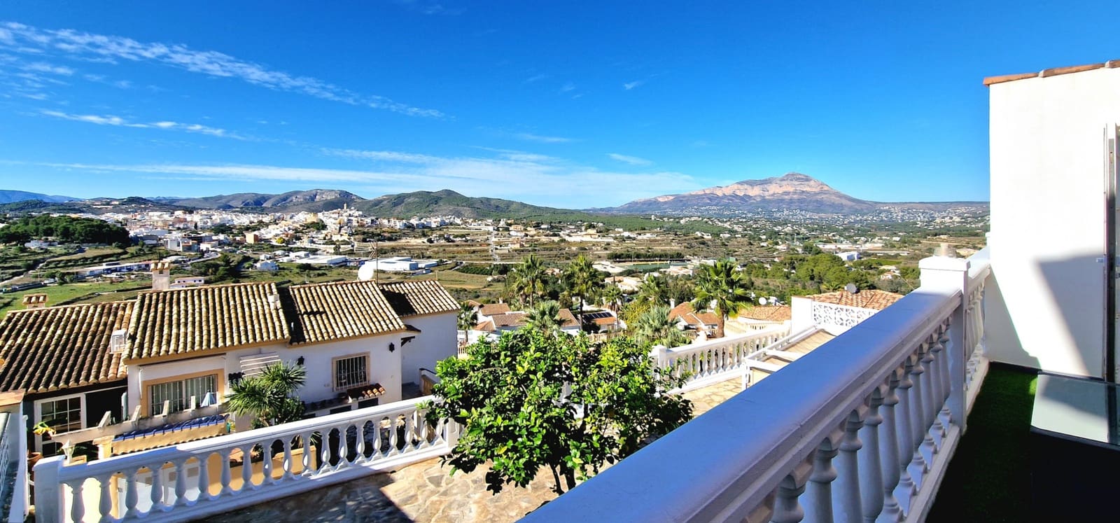 2 bedroom Villa for rent in Benitachell / Benitatxell with pool - € 1,300 (Ref: 9410888)