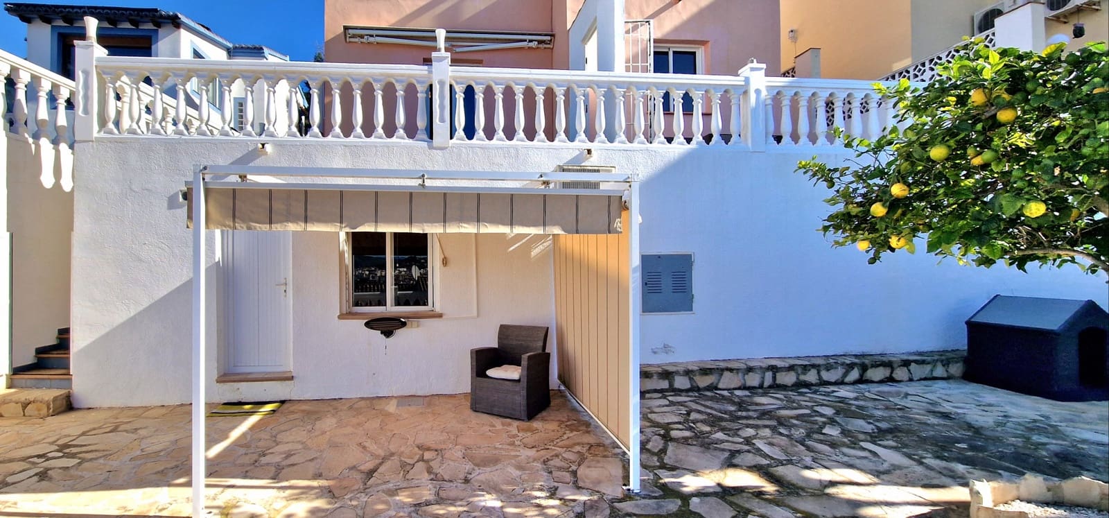 2 bedroom Villa for rent in Benitachell / Benitatxell with pool - € 1,300 (Ref: 9410888)