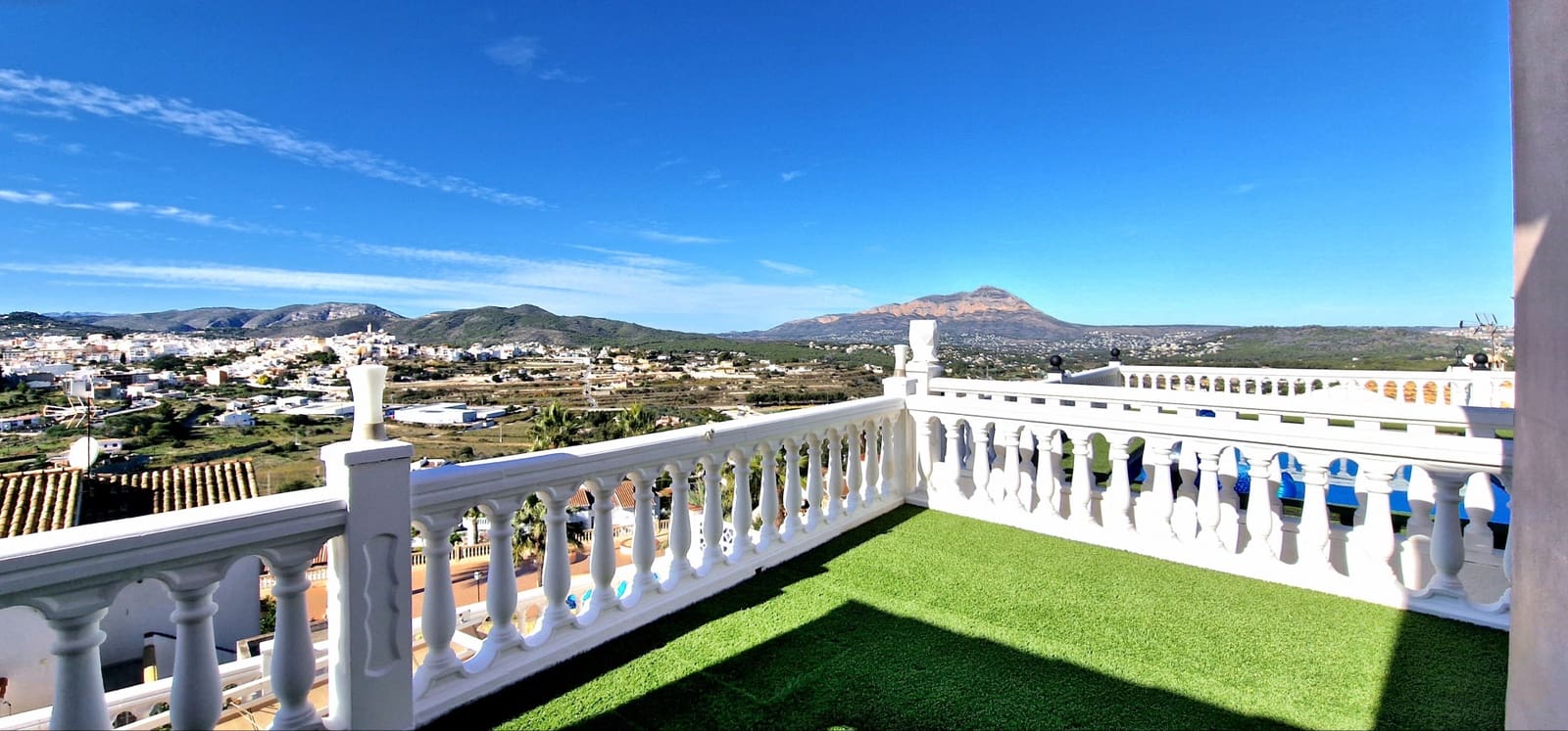 2 bedroom Villa for rent in Benitachell / Benitatxell with pool - € 1,300 (Ref: 9410888)