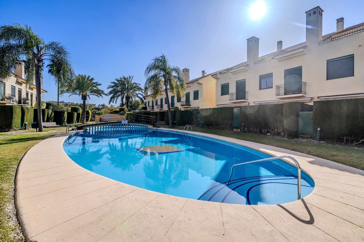 4 chambre Appartement à vendre à Arenal avec piscine - 595 000 € (Ref: 9410889)