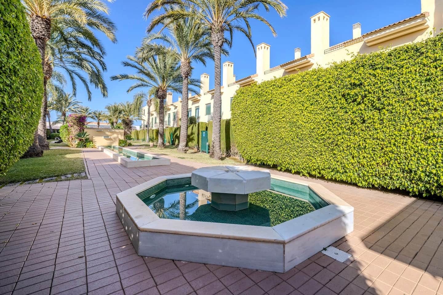 4 chambre Appartement à vendre à Arenal avec piscine - 595 000 € (Ref: 9410889)