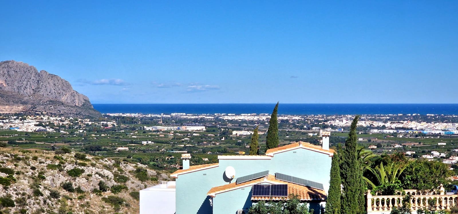 5 soveværelse Villa til salg i Monte Solana med swimmingpool - € 730.000 (Ref: 9413960)