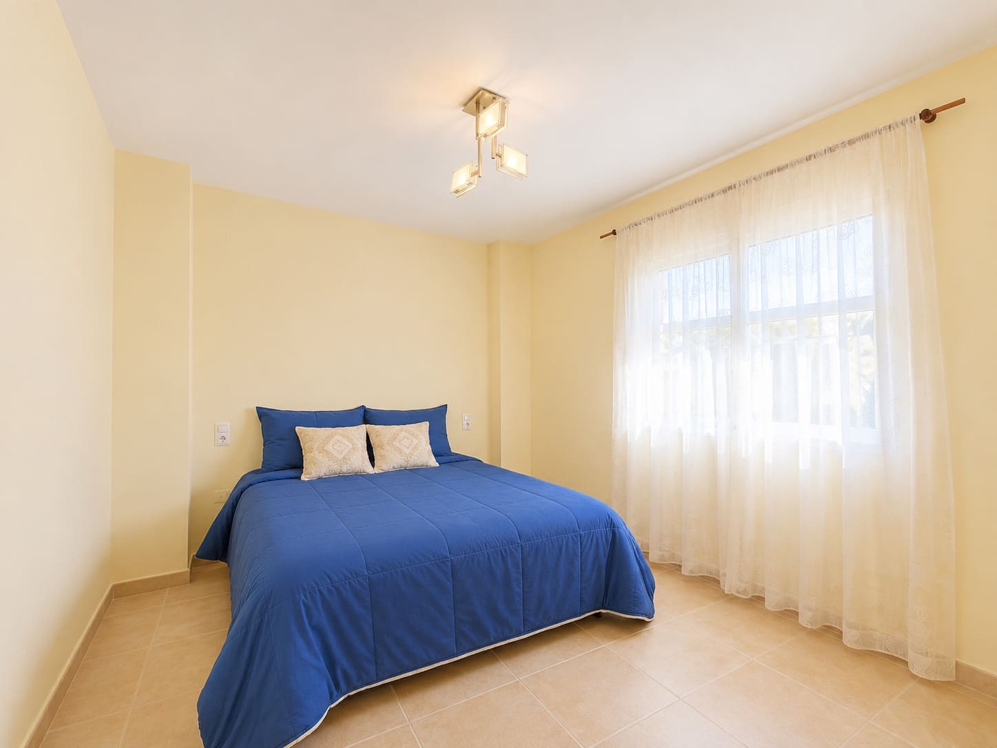 Casa de 4 habitaciones en Palmera en venta - 295.000 € (Ref: 9427099)