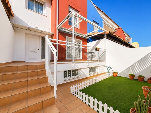 4 soveværelse Byhus til salg i Palmera - € 295.000 (Ref: 9427099)