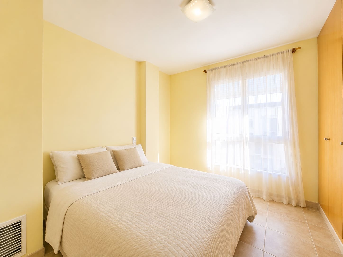 Casa de 4 habitaciones en Palmera en venta - 295.000 € (Ref: 9427099)