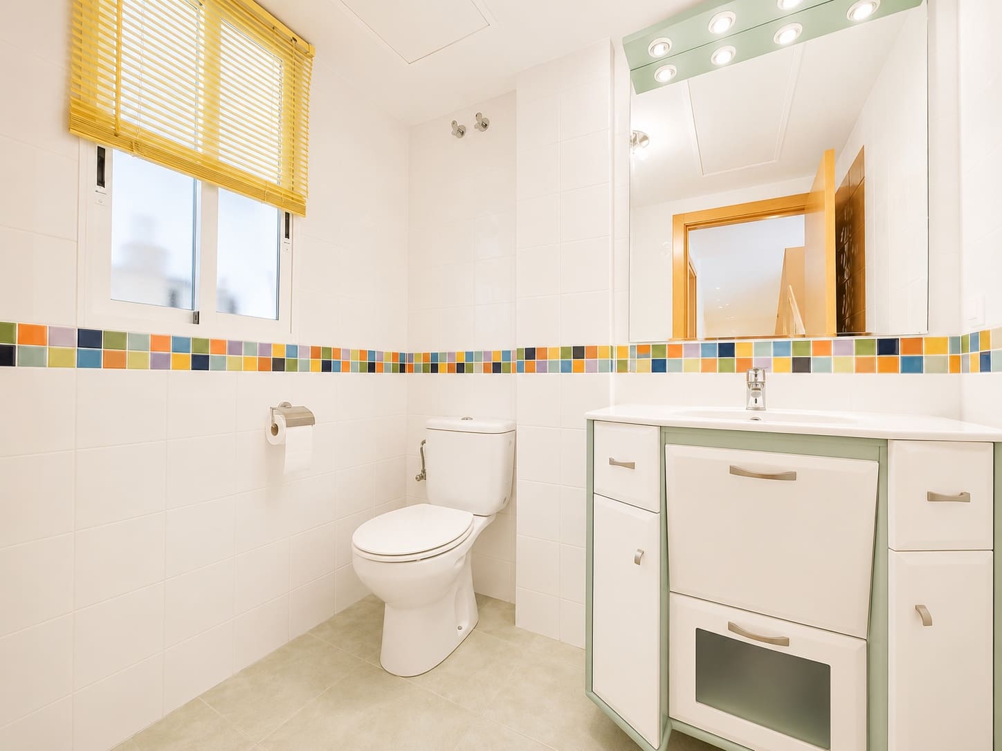 Casa de 4 habitaciones en Palmera en venta - 295.000 € (Ref: 9427099)