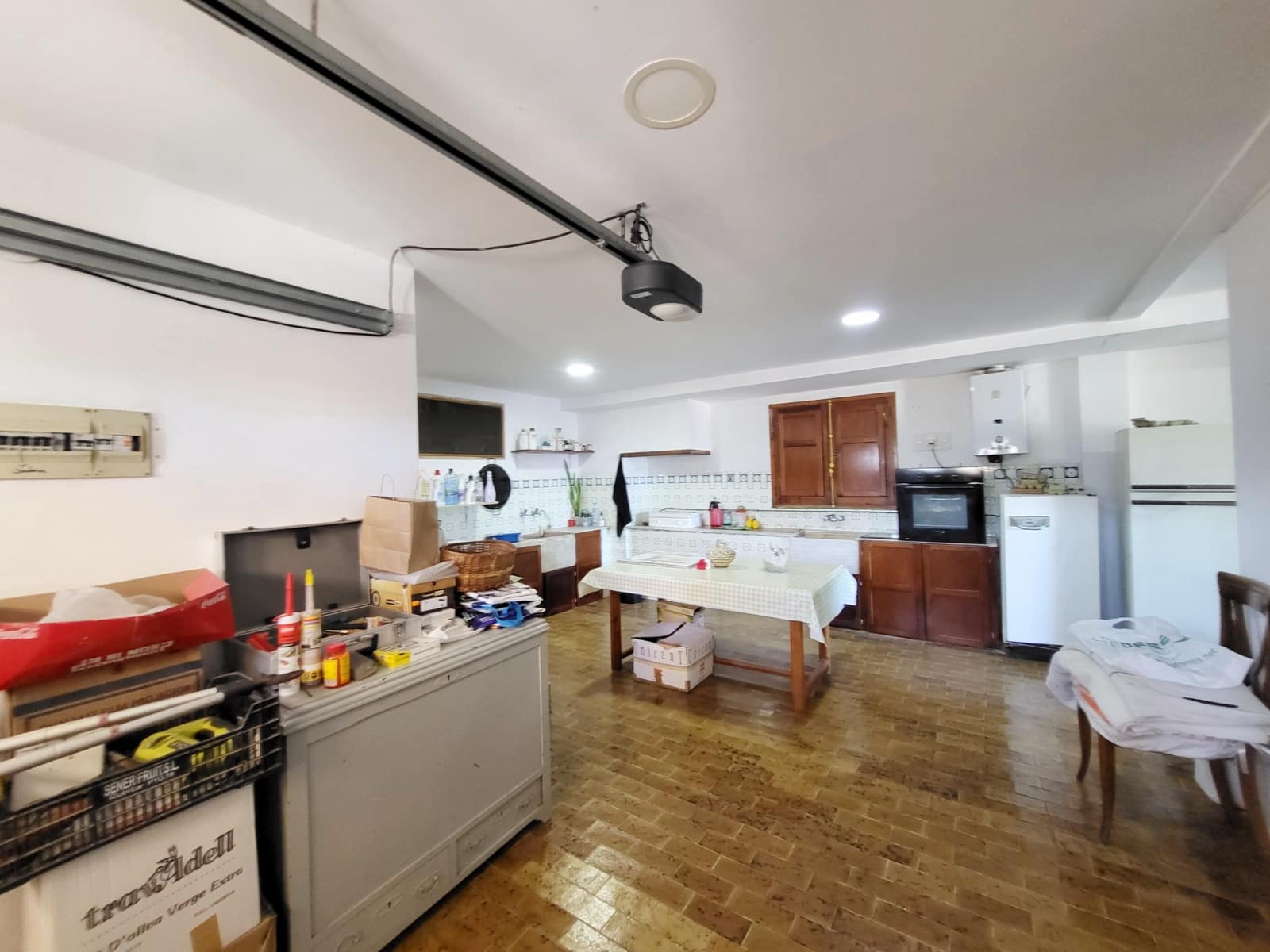 5 bedroom Villa for sale in Potries with pool - € 440,000 (Ref: 9430995)