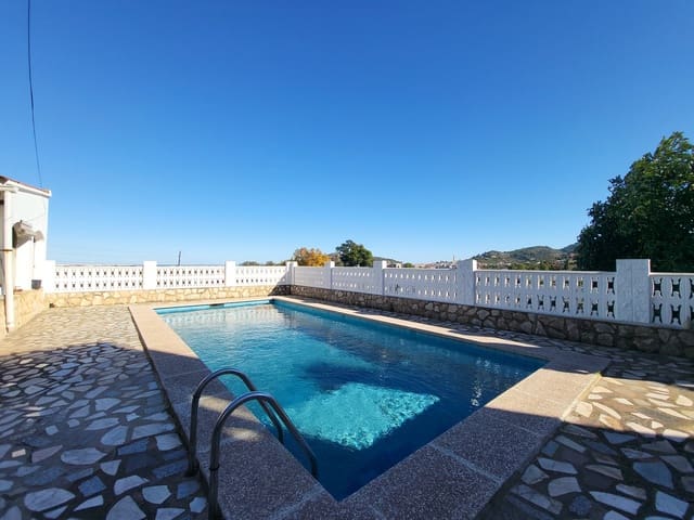 5 bedroom Villa for sale in Potríes with pool - € 440,000 (Ref: 9430995)