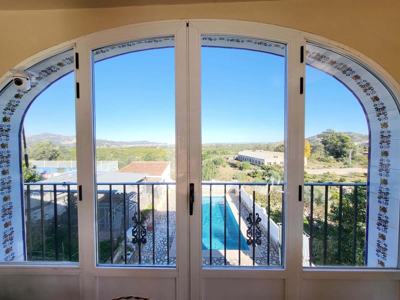 5 bedroom Villa for sale in Potries with pool - € 440,000 (Ref: 9430995)