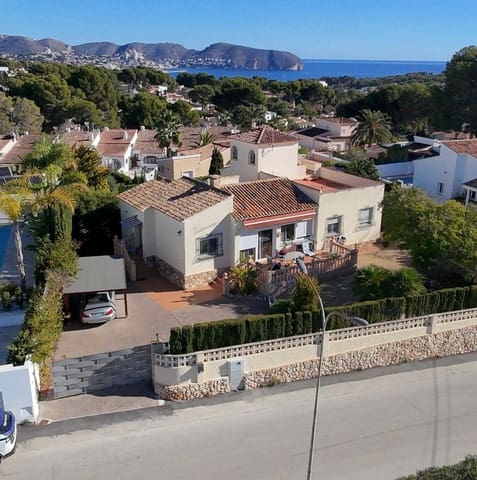 5 chambre Villa/Maison à vendre à Casco Urbano, Teulada-Moraira avec piscine - 940 000 € (Ref: 9430996)