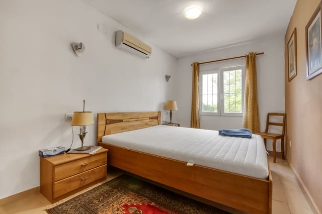 5 chambre Villa/Maison à vendre à Casco Urbano, Teulada-Moraira avec piscine - 940 000 € (Ref: 9430996)