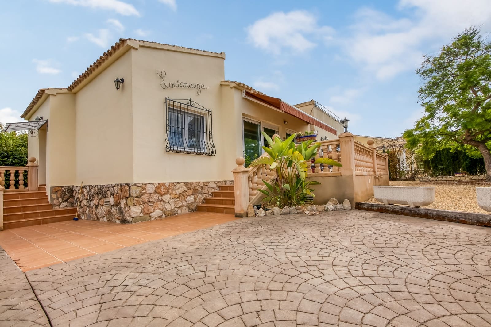 5 sypialnia Willa na sprzedaż w Moraira z basenem - 940 000 € (Ref: 9430996)