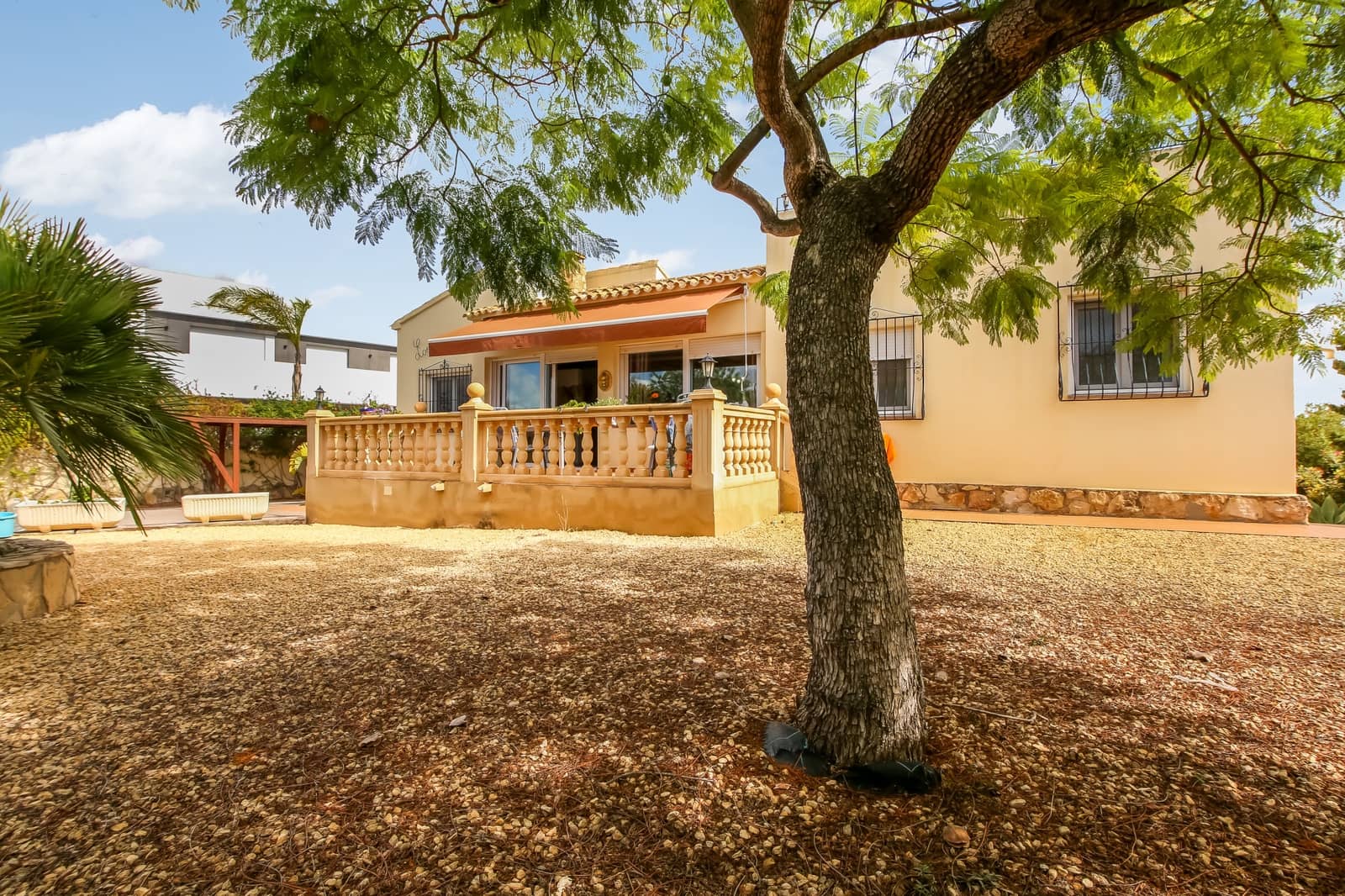 5 sypialnia Willa na sprzedaż w Moraira z basenem - 940 000 € (Ref: 9430996)