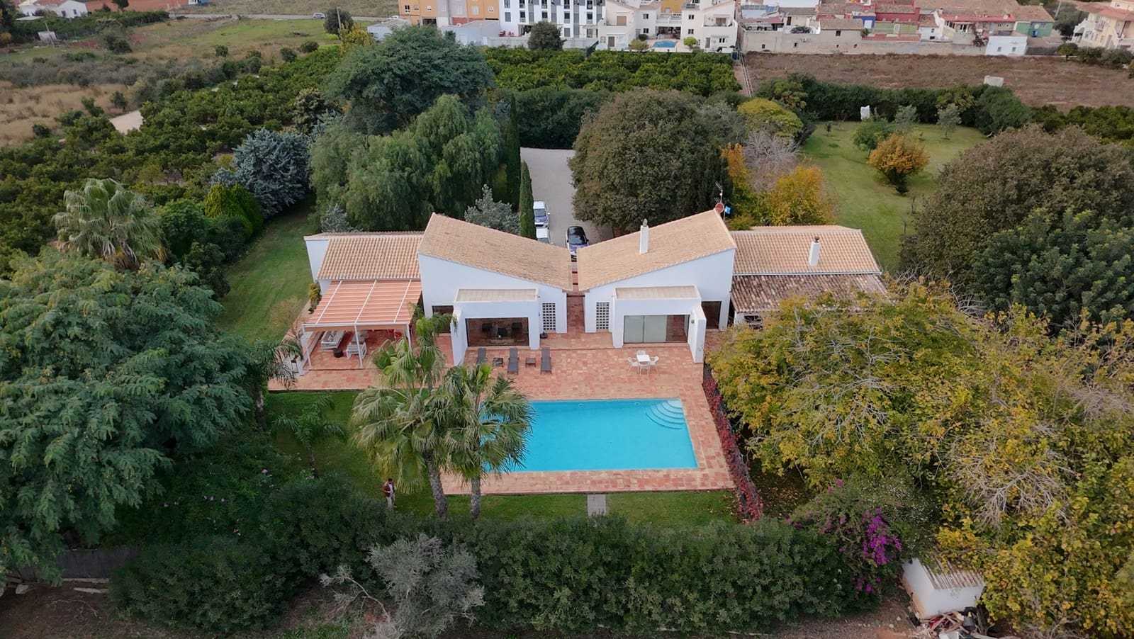 5 soveværelse Villa til salg i Ondara med swimmingpool - € 1.400.000 (Ref: 9440000)