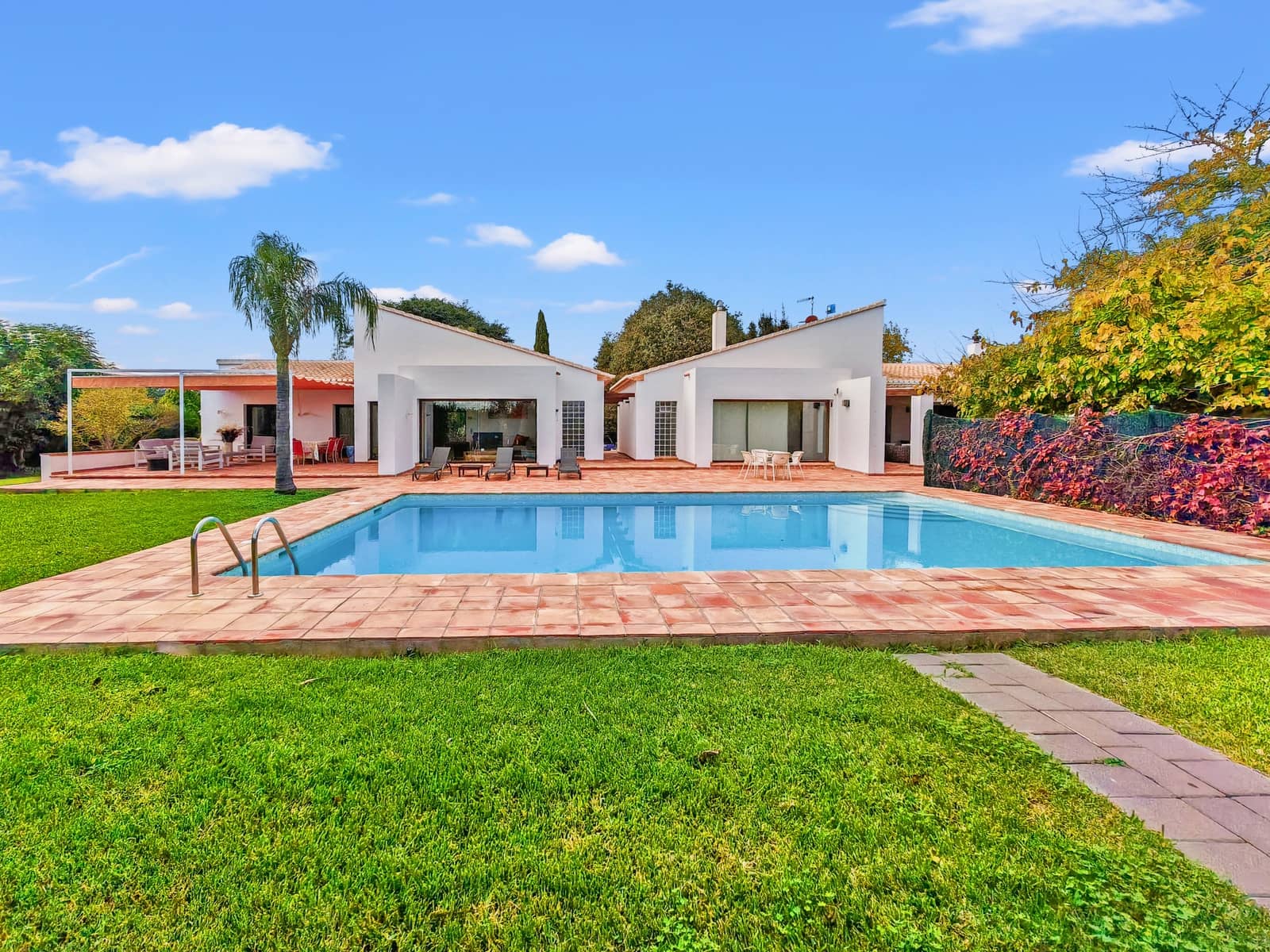 5 soveværelse Villa til salg i Ondara med swimmingpool - € 1.400.000 (Ref: 9440000)