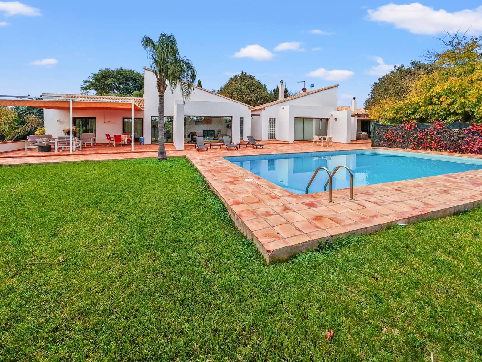 5 soveværelse Villa til salg i Ondara med swimmingpool - € 1.400.000 (Ref: 9440000)