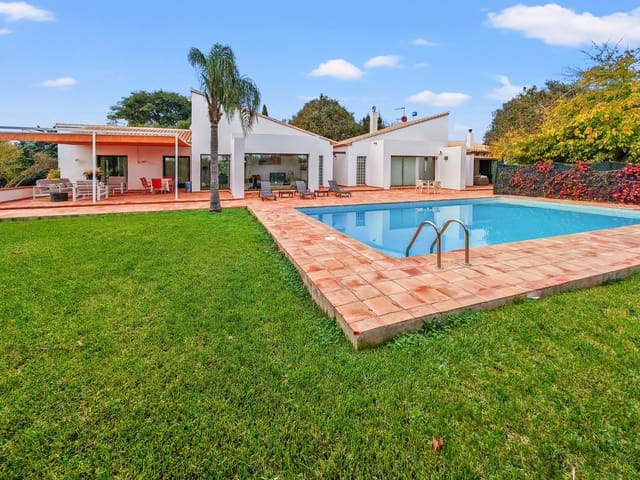 5 soveværelse Villa til salg i Ondara med swimmingpool - € 1.400.000 (Ref: 9440000)