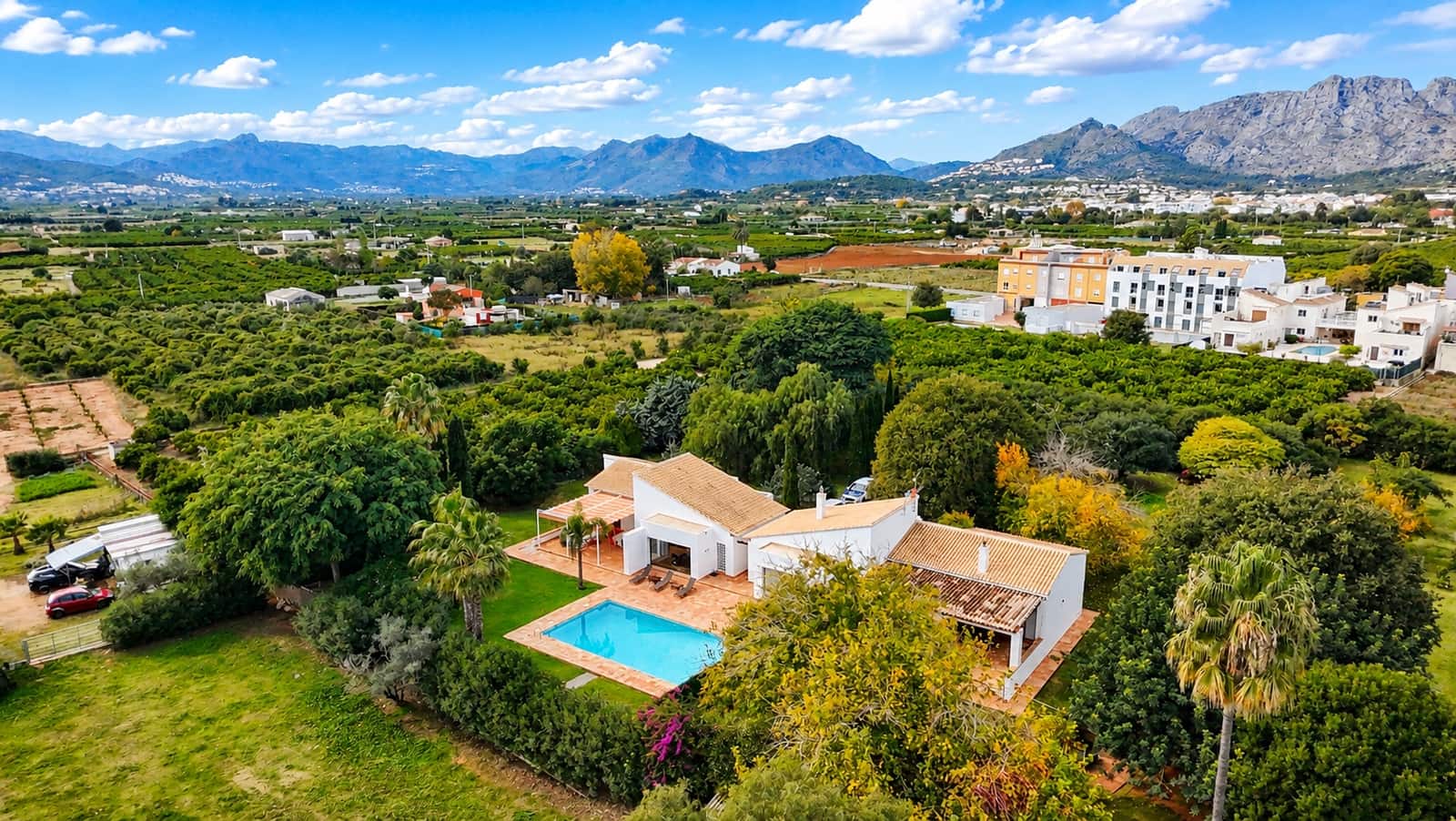 5 quarto Moradia para venda em Ondara com piscina - 1 250 000 € (Ref: 9440000)