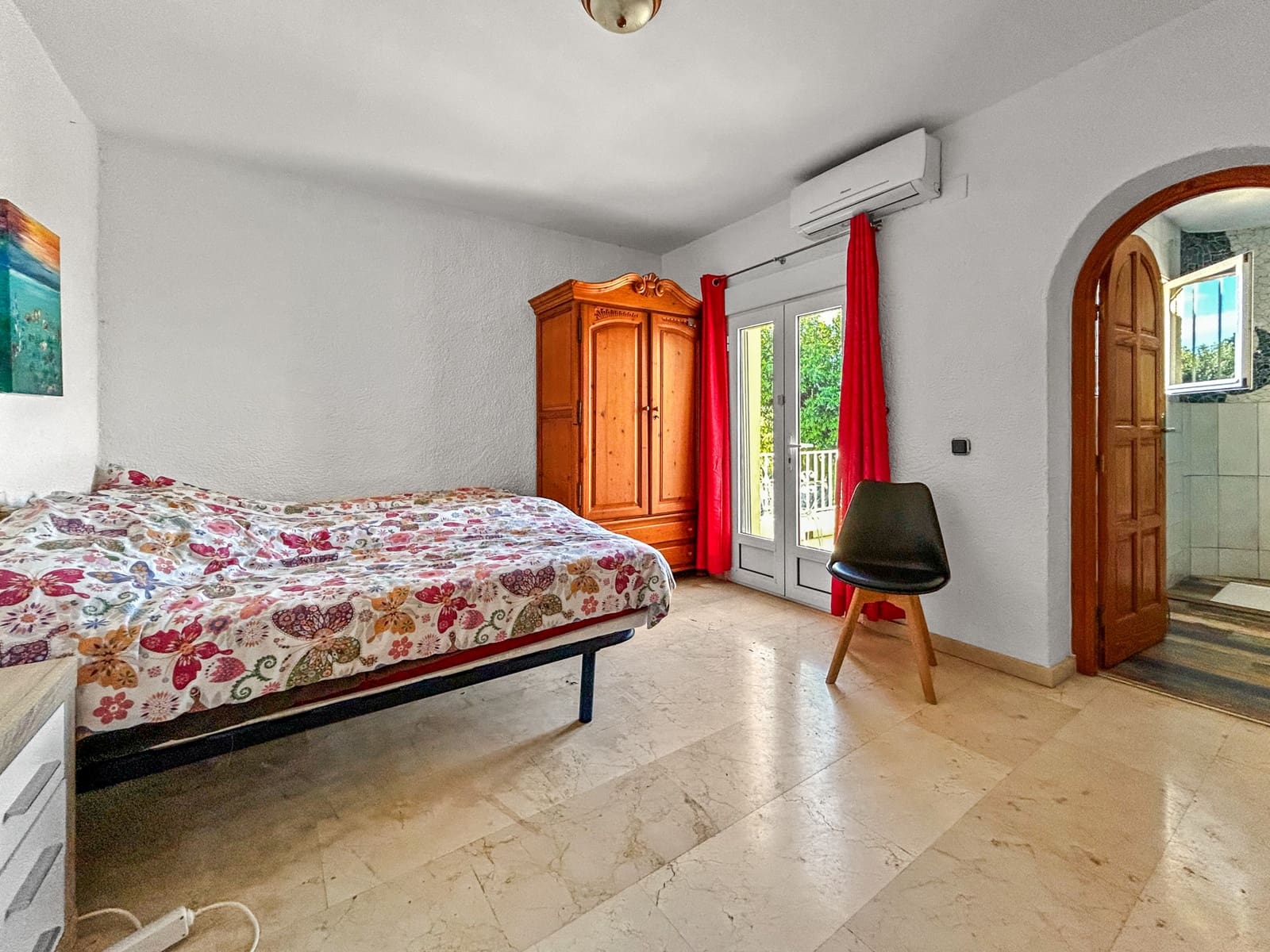 5 bedroom Villa for sale in Monte Pedreguer with pool - € 595,000 (Ref: 9440003)