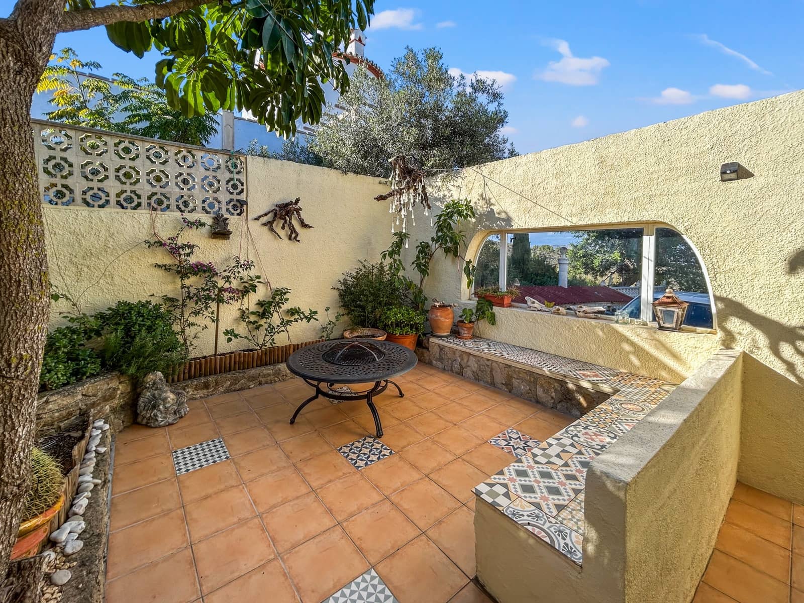 5 bedroom Villa for sale in Monte Pedreguer with pool - € 595,000 (Ref: 9440003)