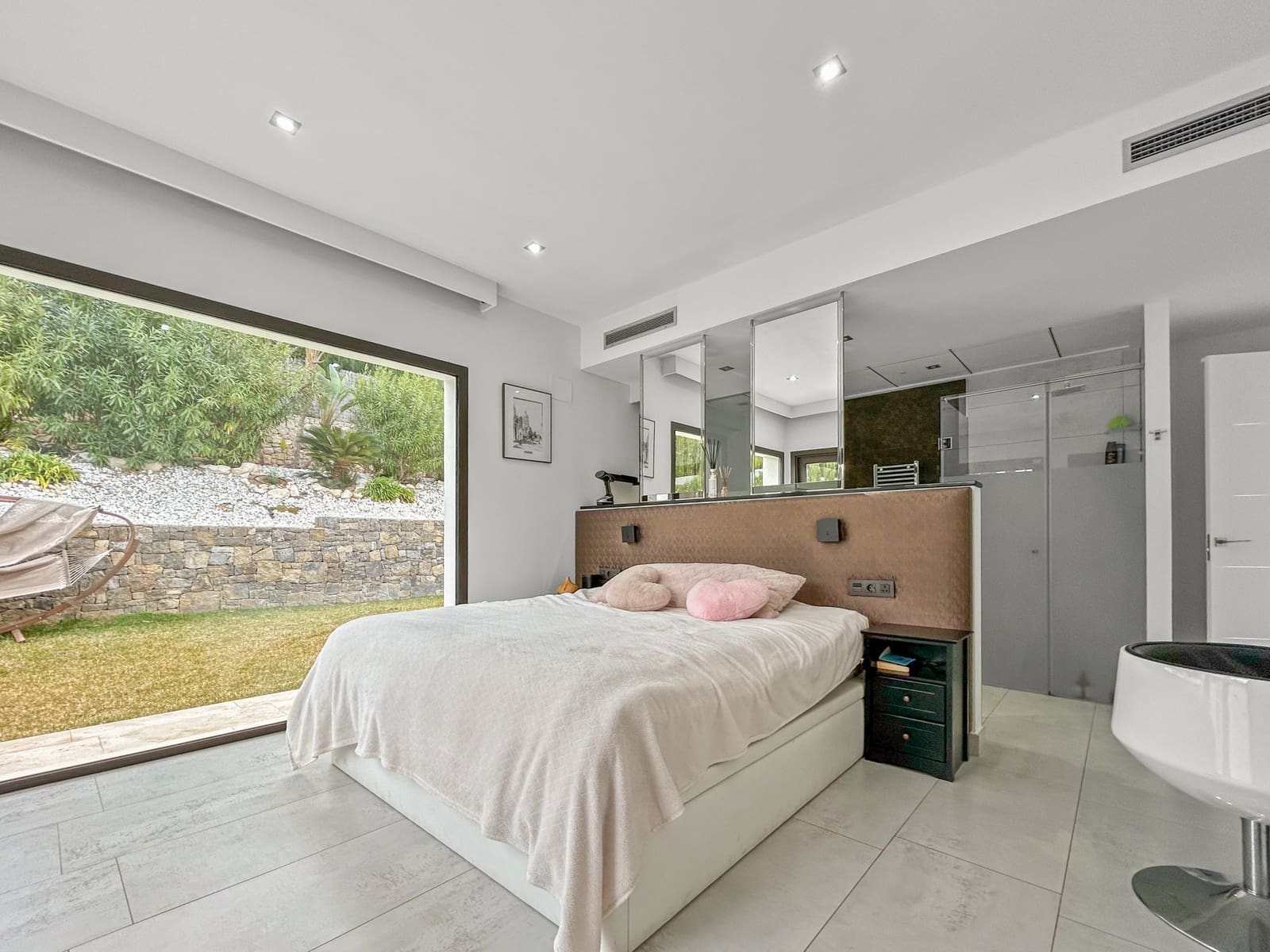 5 soveværelse Villa til salg i Javea / Xabia med swimmingpool - € 2.350.000 (Ref: 9448926)