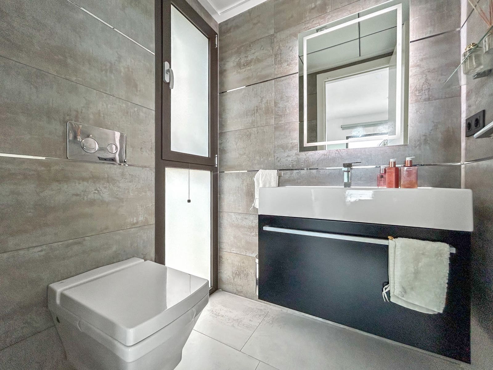 5 soveværelse Villa til salg i Javea / Xabia med swimmingpool - € 2.350.000 (Ref: 9448926)