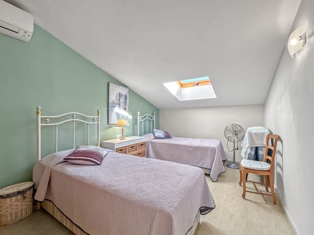 2 sovrum Takvåning till salu i Javea / Xàbia med pool - 334 950 € (Ref: 9488269)