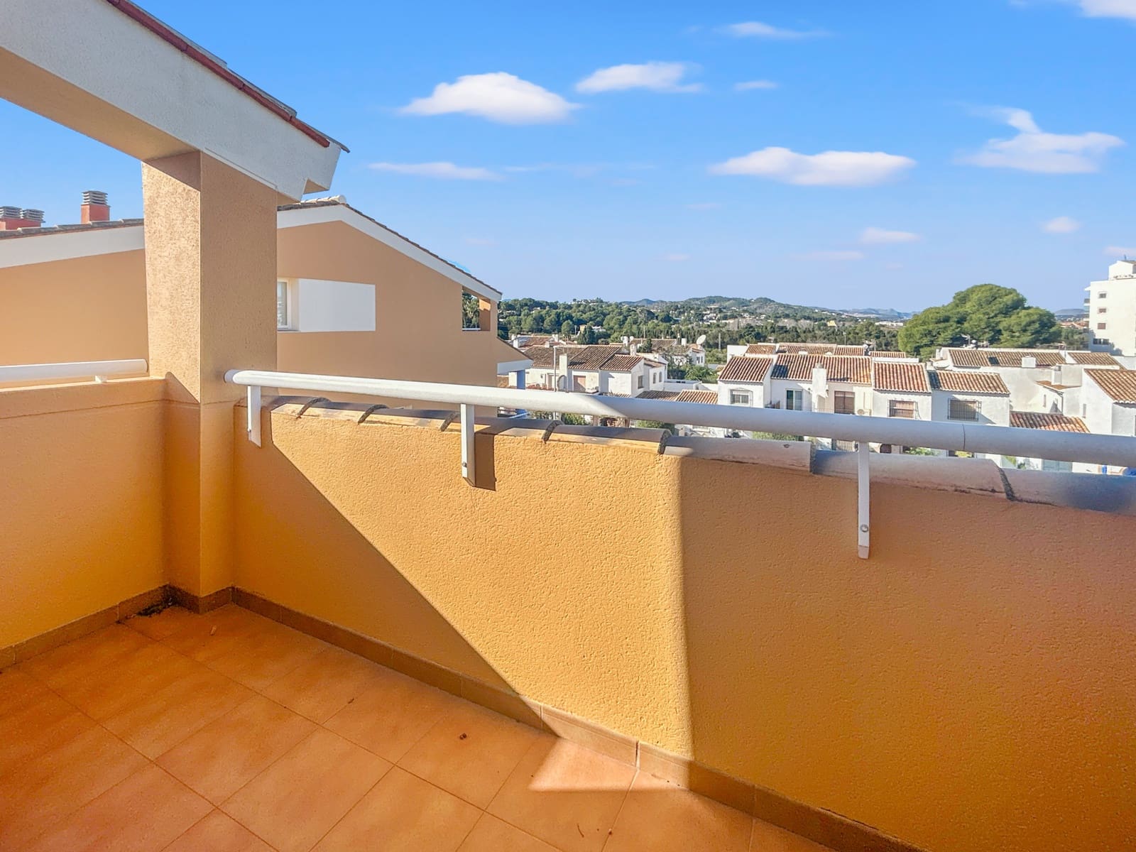 2 makuuhuone Kattohuoneisto myytävänä paikassa Javea / Xabia mukana uima-altaan - 334 950 € (Ref: 9488269)