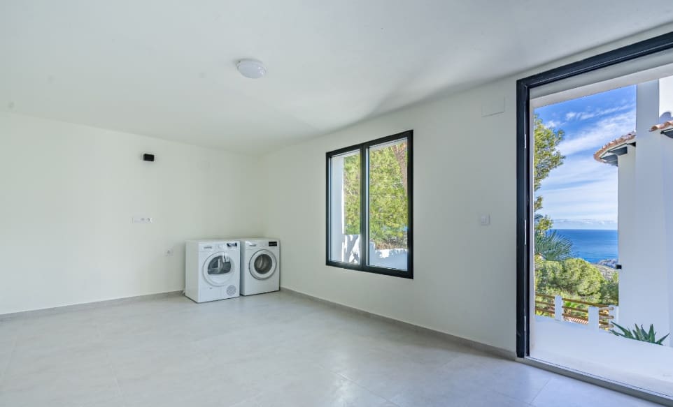 5 sypialnia Willa na sprzedaż w Cumbre del Sol z basenem - 1 700 000 € (Ref: 9488270)