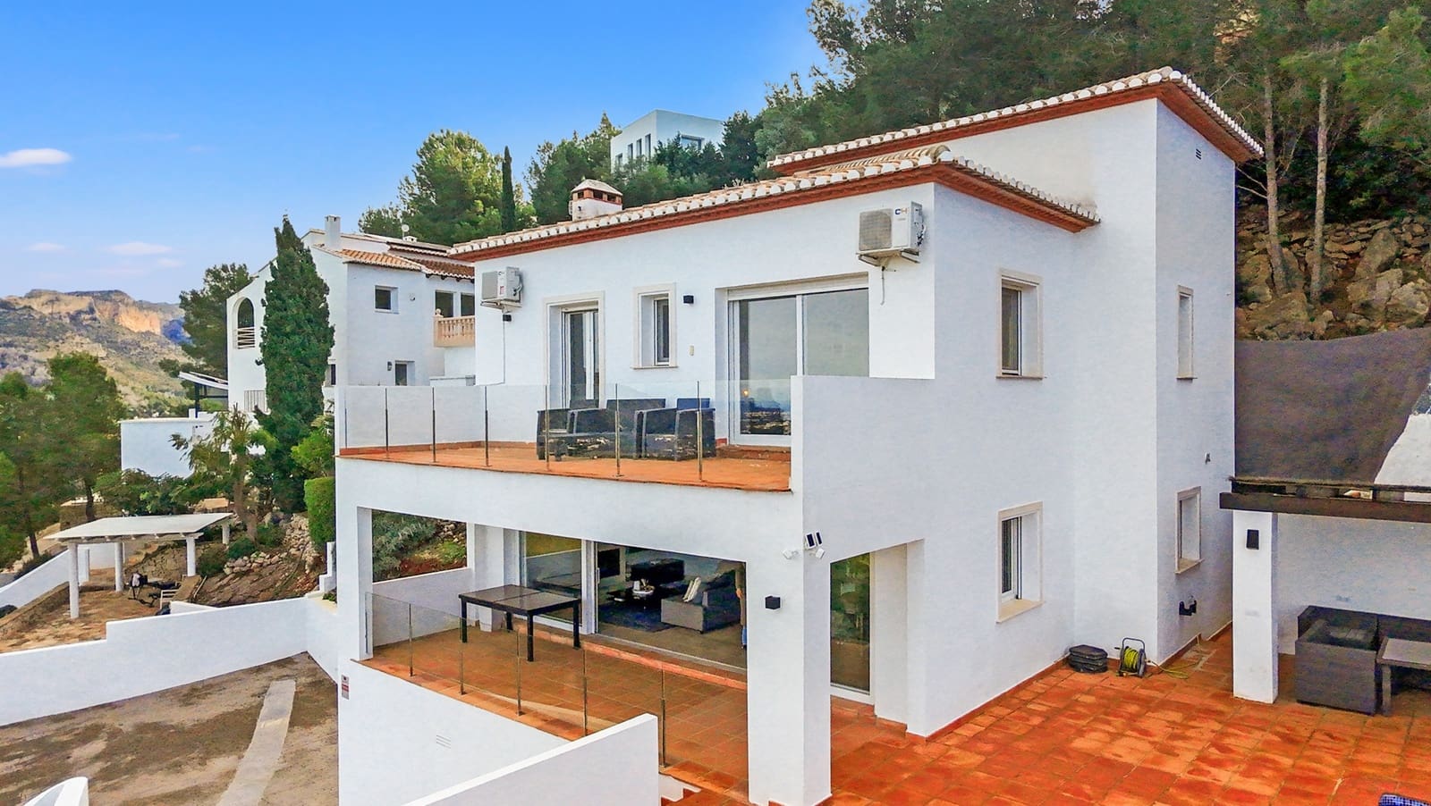 3 bedroom Villa for sale in La Sella with pool - € 850,000 (Ref: 9488271)