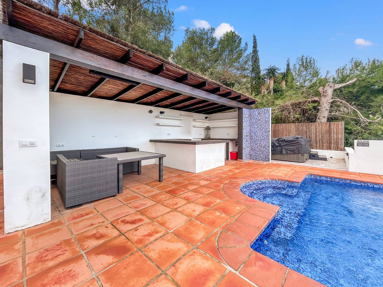3 bedroom Villa for sale in La Sella with pool - € 850,000 (Ref: 9488271)