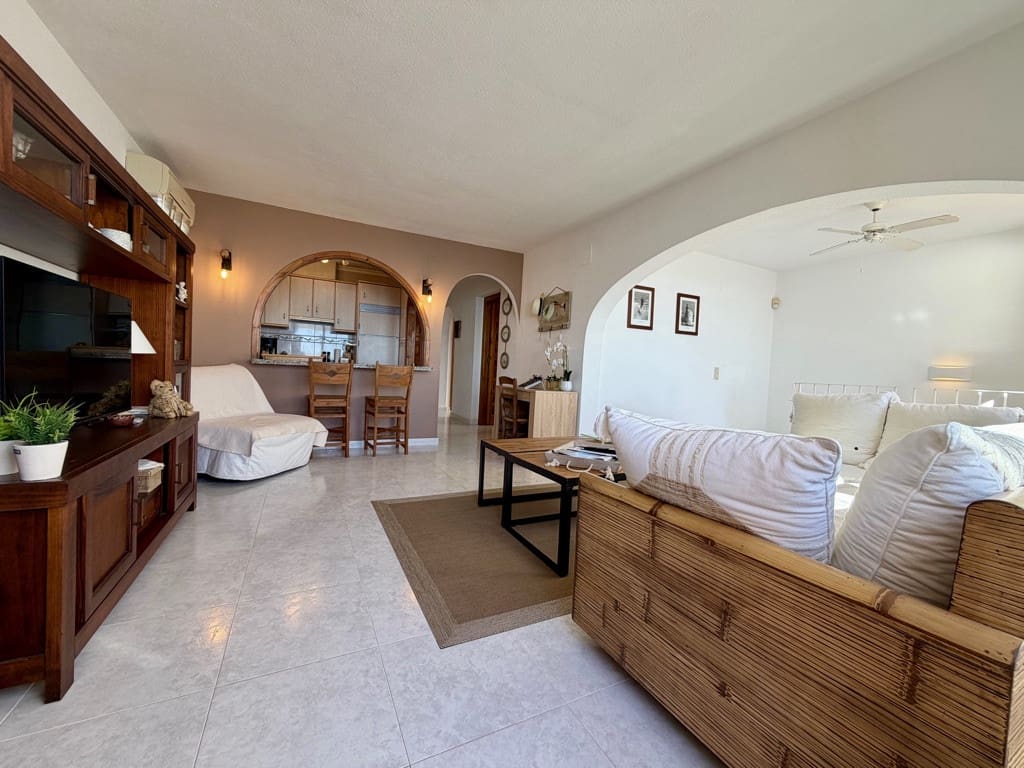 Apartamento de 3 habitaciones en Cumbre del Sol en venta con piscina - 375.000 € (Ref: 9494452)