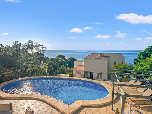 4 slaapkamer Villa te koop in Centro ciudad, Javea / Xàbia met zwembad - € 1.195.000 (Ref: 9497069)