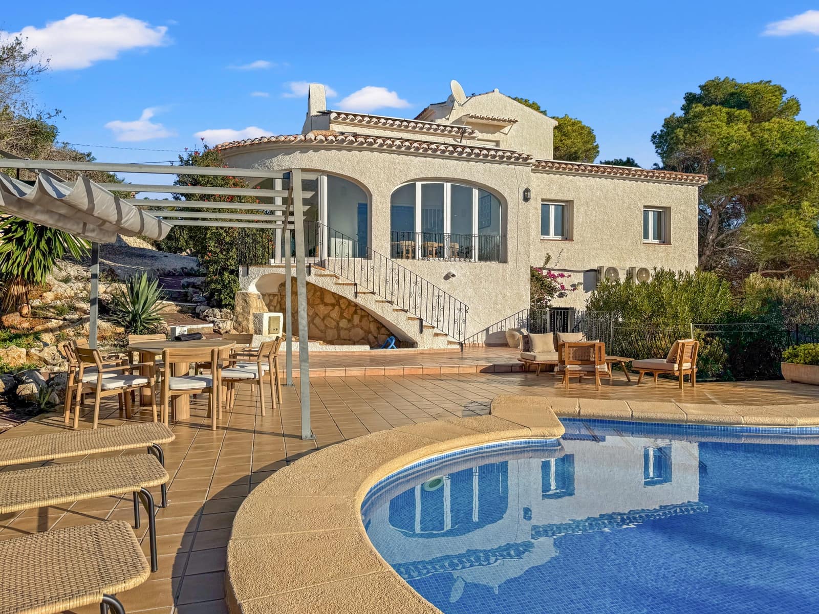 4 slaapkamer Villa te koop in Javea / Xabia met zwembad - € 1.195.000 (Ref: 9497069)