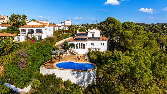 4 quarto Moradia para venda em Centro ciudad, Javea / Xàbia com piscina - 1 195 000 € (Ref: 9497069)