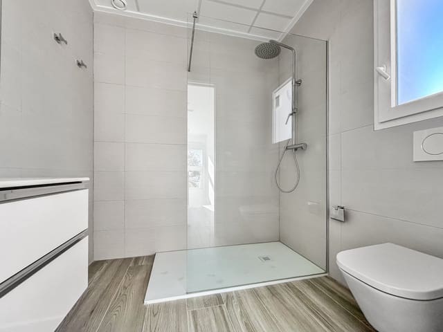 3 sypialnia Willa na sprzedaż w Els Poblets z basenem - 550 000 € (Ref: 9508750)