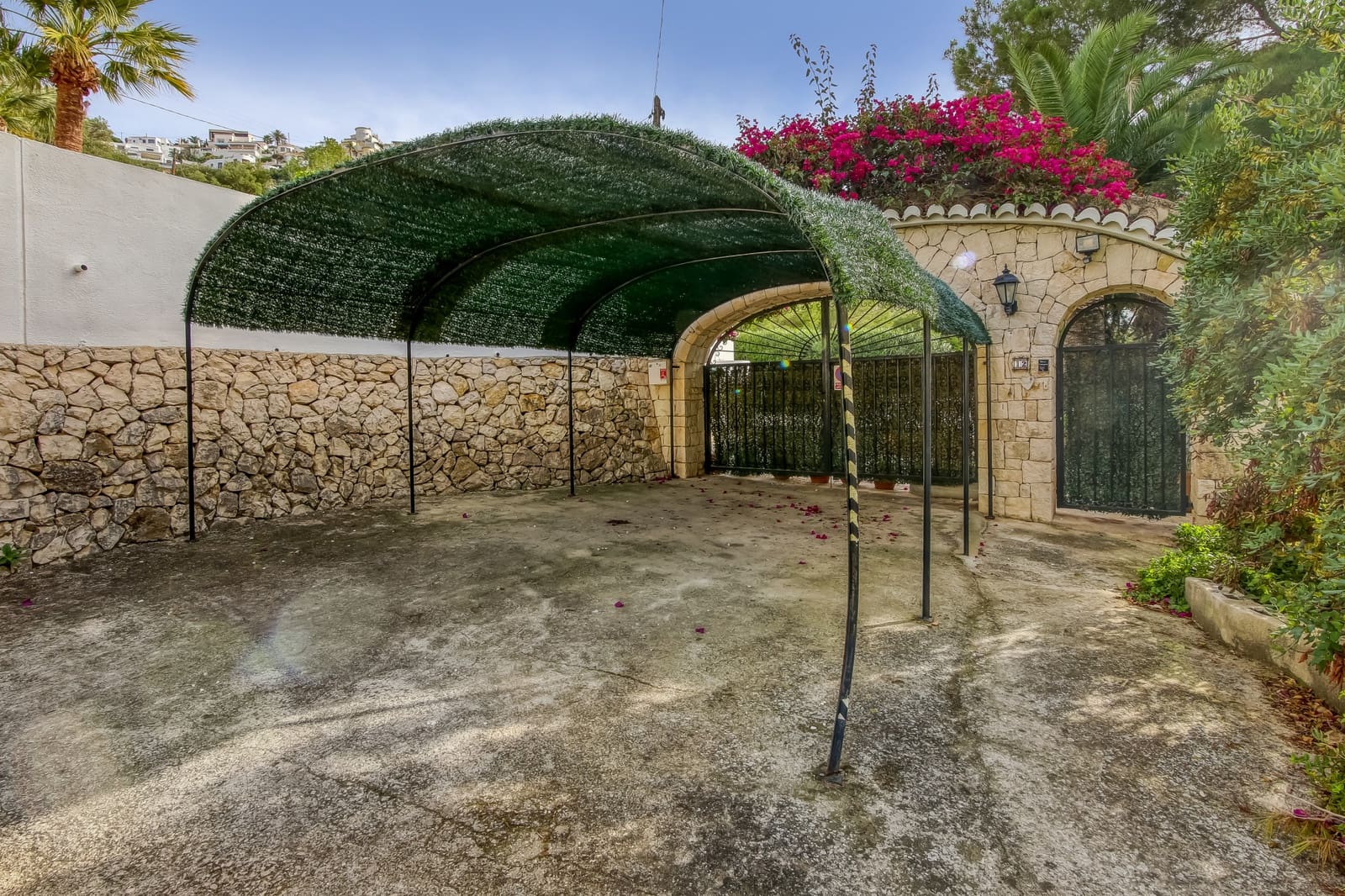 4 sypialnia Willa na sprzedaż w Moraira z basenem - 899 000 € (Ref: 9524153)